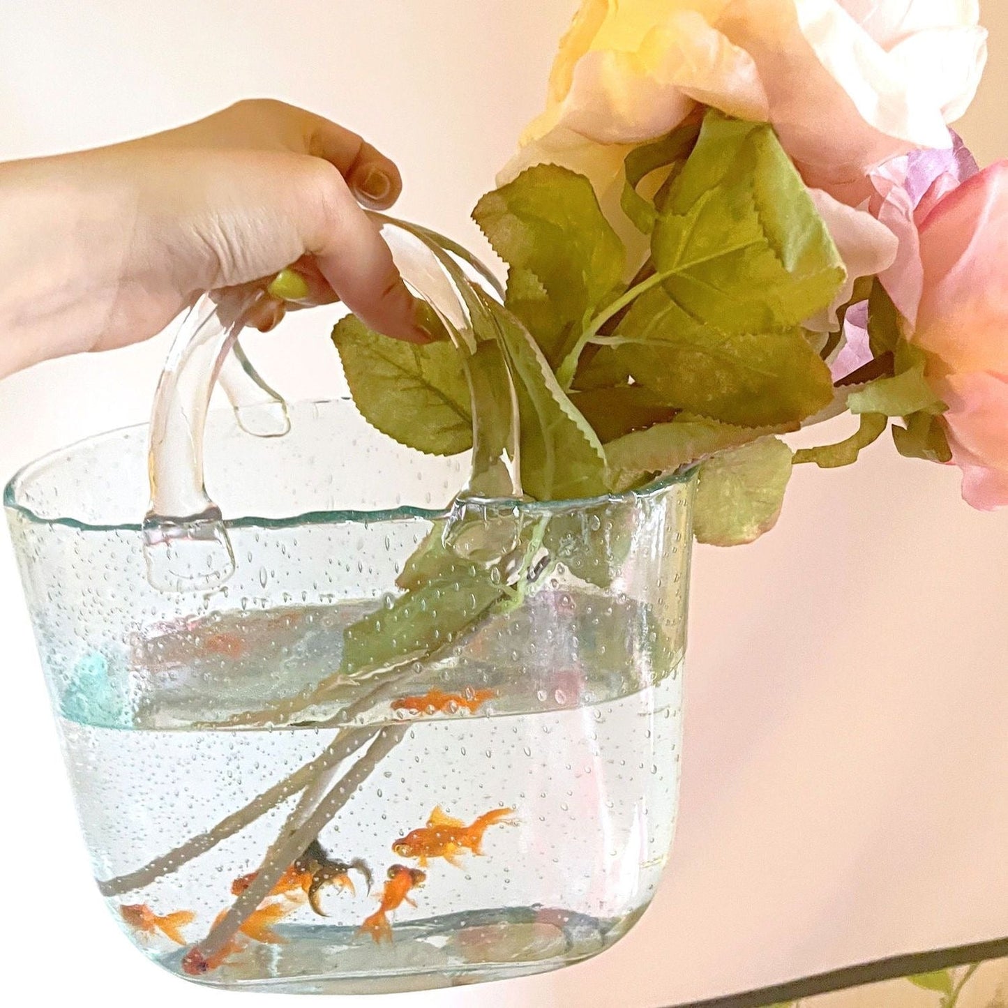 Handbag fish tank - Acex